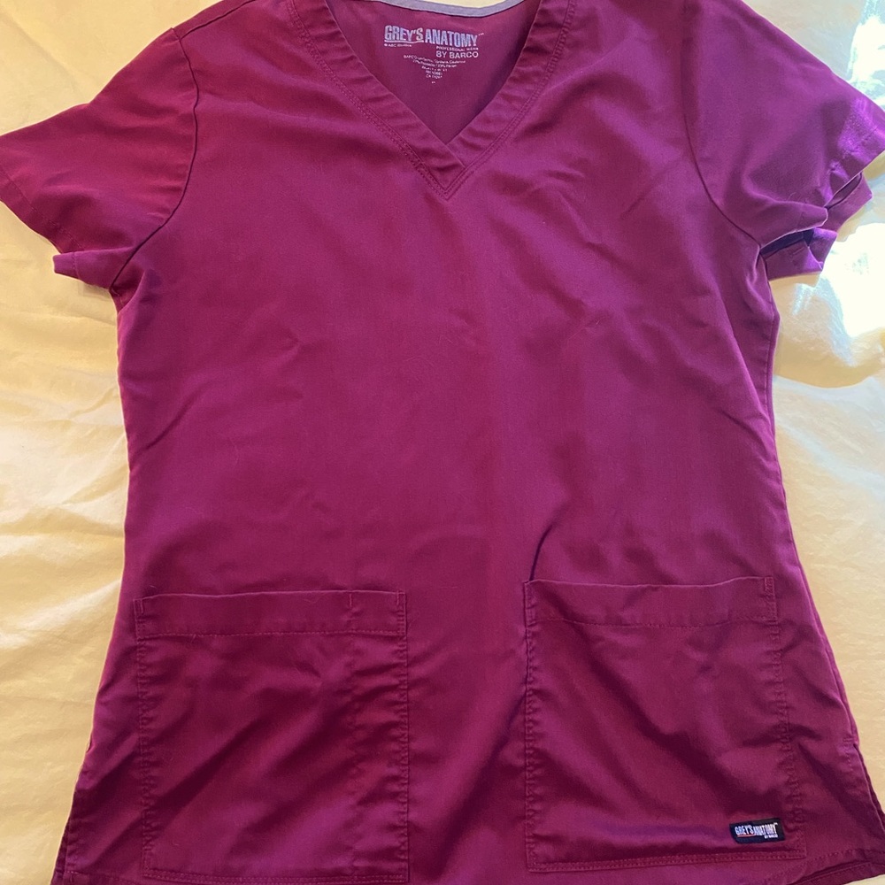 Grey’s Anatomy scrub top, size S